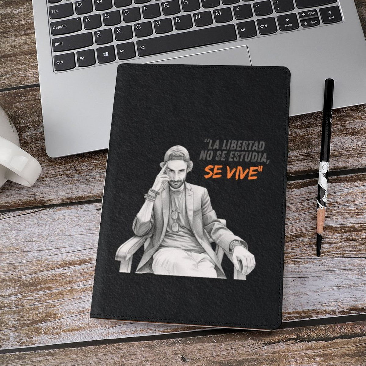 Cubierta de Cuaderno y Libro A5 Personalizada – "La libertad no se estudia, se vive"