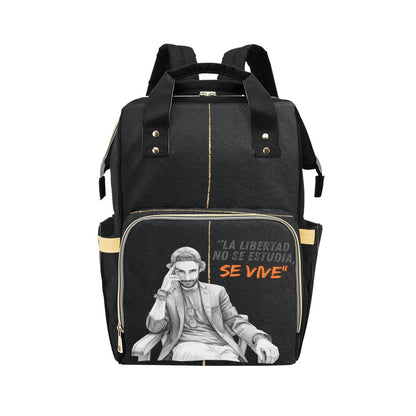 Mochila Urbana - "La libertad no se estudia, se vive" by Antonini